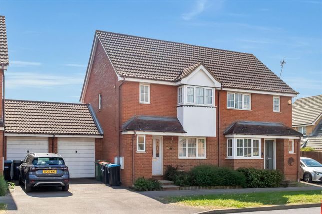 Waltham Drive, Monkston 3 bed semi