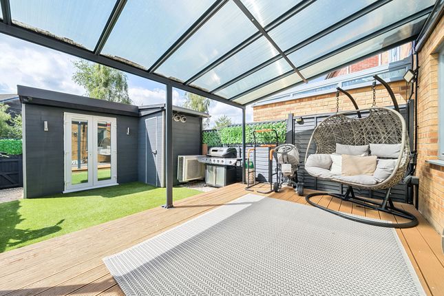 Sympathy Vale, Dartford, Kent 5 bed terraced house for sale