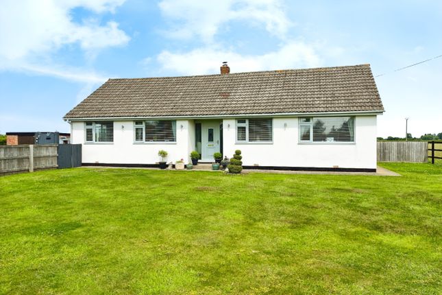 Main Road, Scalby, Gilberdyke... 3 bed bungalow for sale
