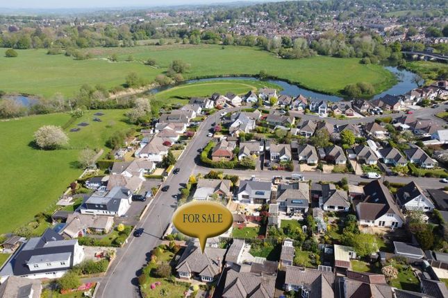 Merley Ways, Wimborne, Dorset, BH21 1QW 2 bed detached bungalow for sale
