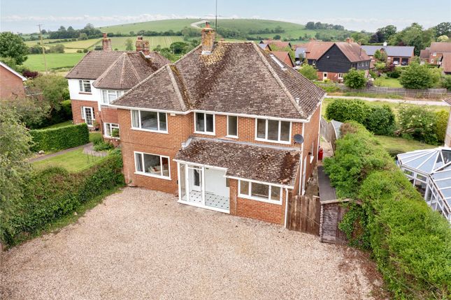 Ogbourne St. George, Marlborough SN8 4 bed detached house for sale