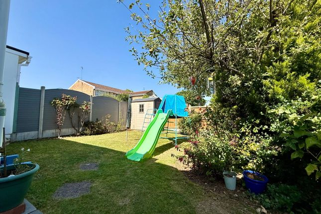 Sandringham Road, Gillingham ME8 3 bed semi