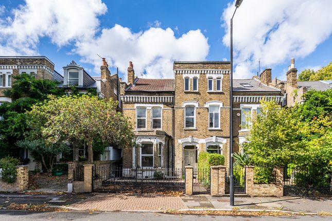 6 bedroom house for sale