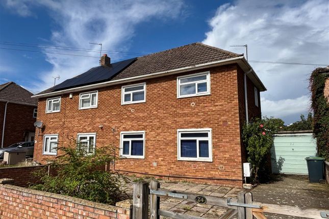 Terraced house for sale