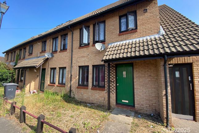 Studio flat for sale