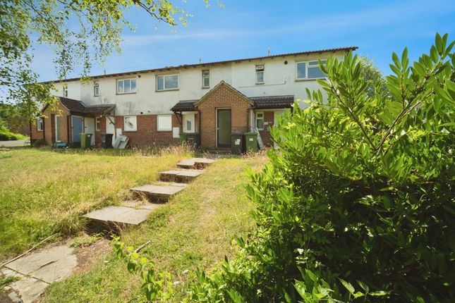1 bedroom maisonette for sale