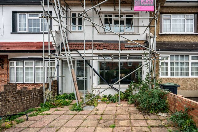 Elm Road, New Malden, KT3 4 bed detached house for sale