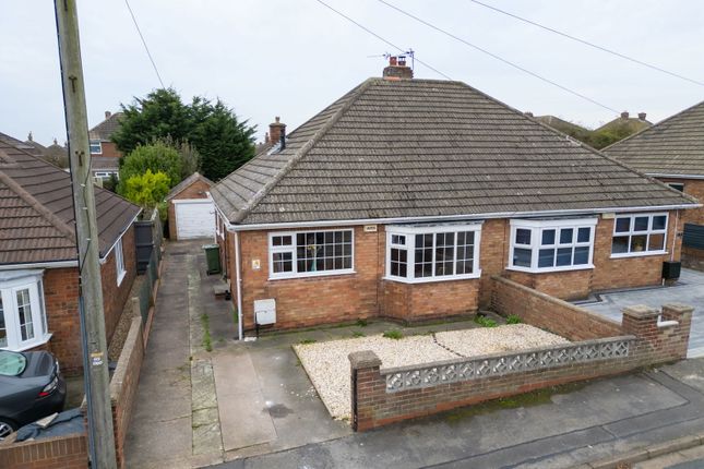 2 bedroom semi-detached bungalow for sale