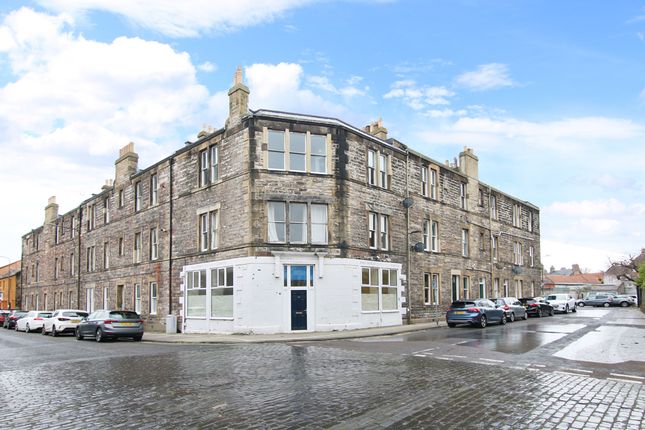 33B Kerr's Wynd, Musselburgh, EH21 7RB 1 bed flat for sale