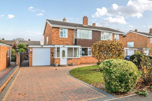 Princes Road, Bromham, Bedford 3 bed semi
