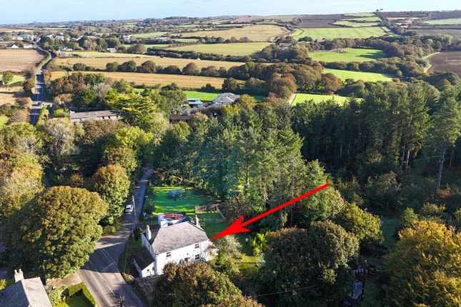 Crowntown TR13 2 bed country house for sale
