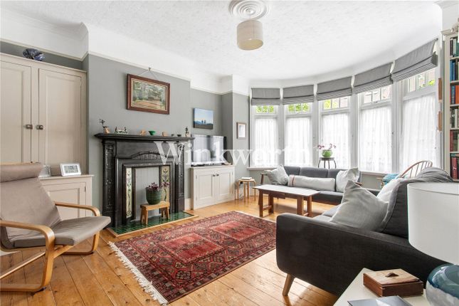 Oakfield Road, London, N14 4 bed terraced house for sale