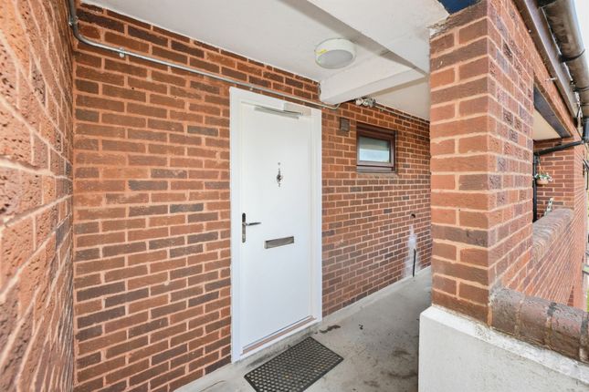 1 bed flat