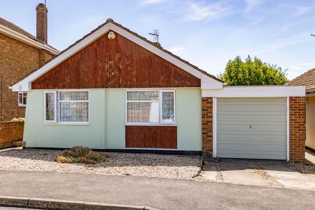 Westfield Way, Wantage OX12 3 bed detached bungalow for sale