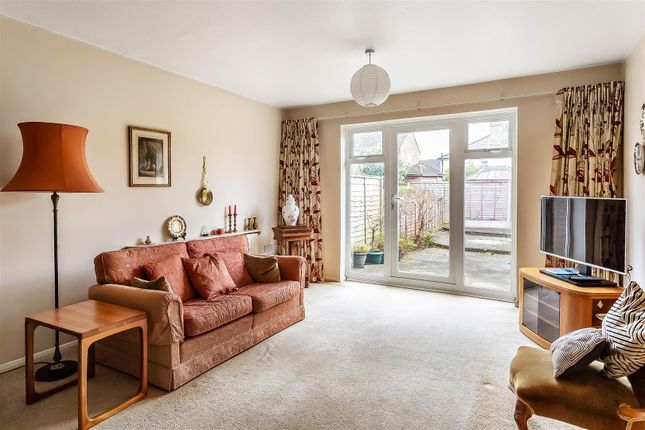 OWEN PLACE, LEATHERHEAD KT22 2 bed terraced house for sale