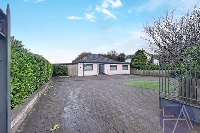 Moss Lane, Southport PR9 3 bed detached bungalow for sale