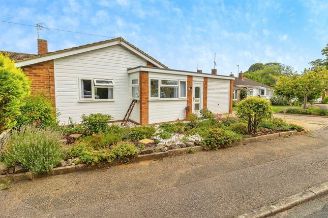 3 bedroom semi-detached bungalow for sale