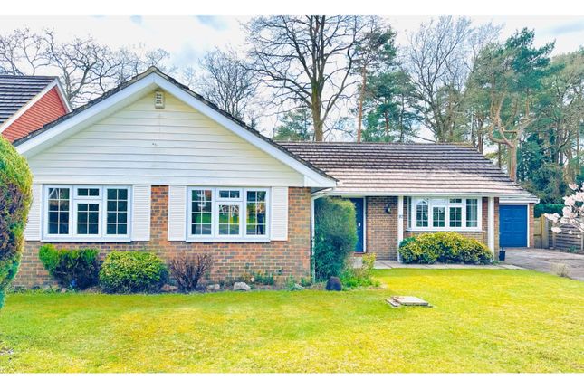 4 bedroom detached bungalow for sale