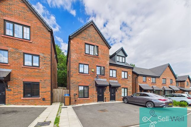 Jasper Avenue, Manchester M28 4 bed semi