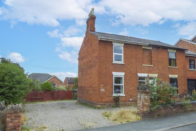 2 bedroom semi-detached house for sale
