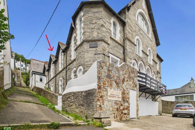 Chapel Ground, Looe PL13 2 bed apartment for sale