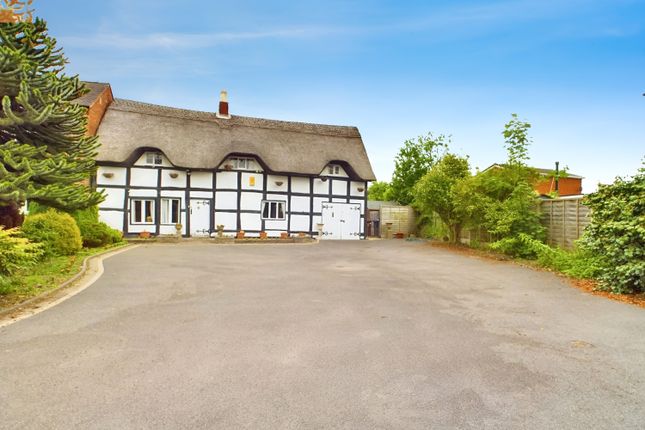 Post Office Road, Burton upon Trent DE13 4 bed character property for sale
