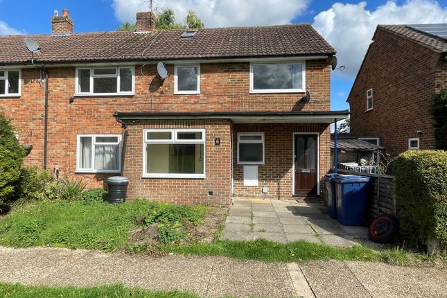 5 bedroom semi-detached house for sale