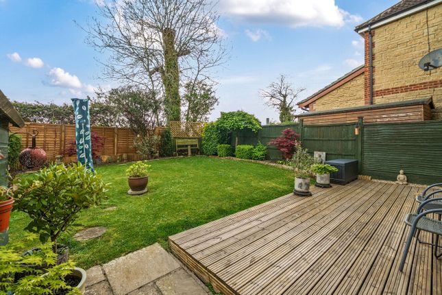 4 bedroom link detached house for sale