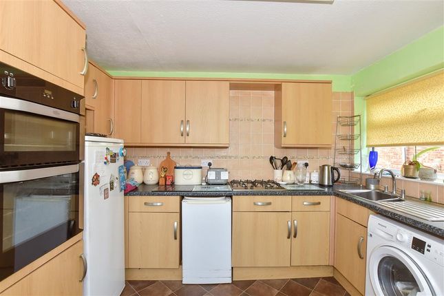 Evenhill Road, Littlebourne... 3 bed semi