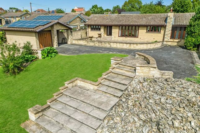 Wentdale, Little Smeaton WF8 4 bed bungalow for sale