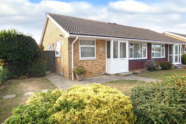The Winter Knoll, Littlehampton BN17 2 bed semi