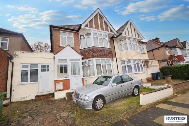 5 bedroom semi-detached house for sale