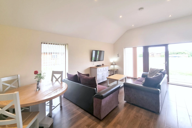 Fitling Hull 1 bed lodge for sale