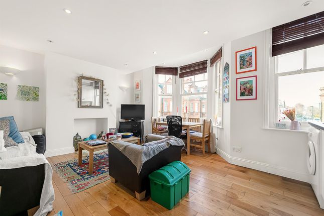Endymion Road, SW2 2 bed flat for sale