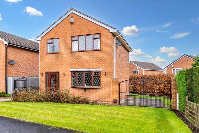 Green Bank, Lofthouse, Wakefield... 3 bed detached house for sale
