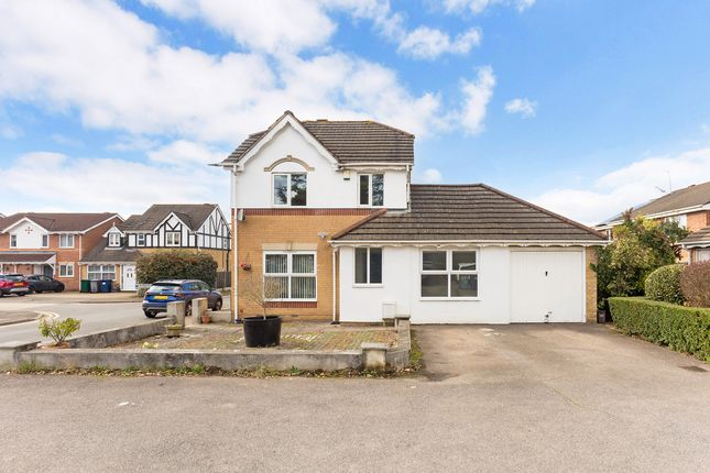 4 bed detached house