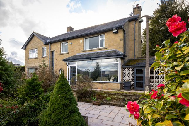 Beech Lane, Grasscroft, Saddleworth, OL4 5 bed detached house for sale