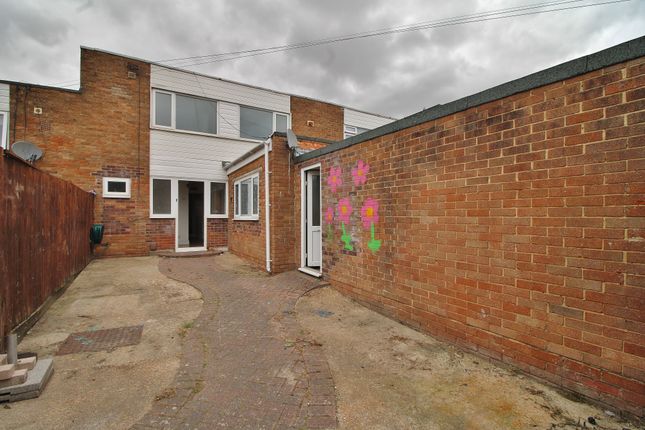 4 bedroom terraced house for sale