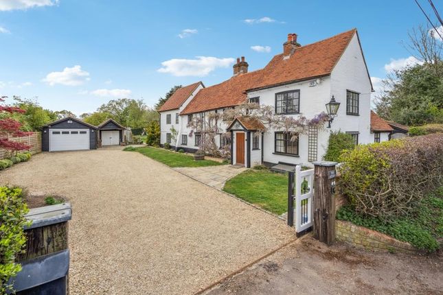 Water Lane, Bovingdon, Hemel... 3 bed detached house for sale