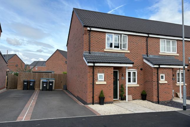 2 bedroom end of terrace house for sale