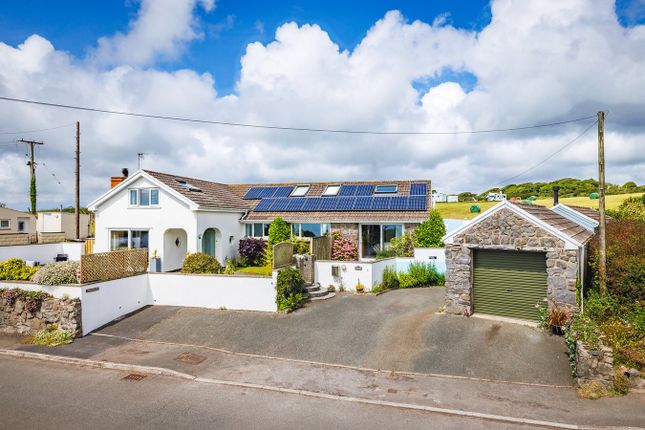 Trewent Hill, Freshwater East SA71 5 bed detached bungalow for sale