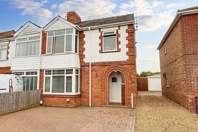 Orchard Drive, Wisbech, PE13 3 bed semi