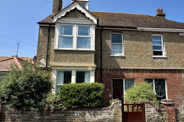 5 bedroom semi-detached house for sale