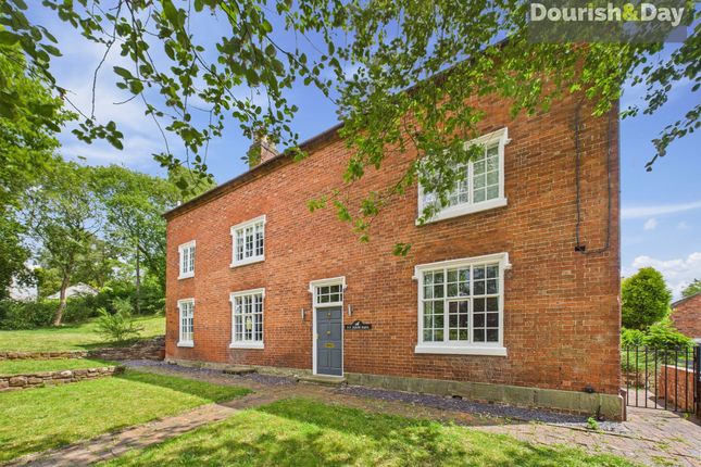Smithy Lane, Stafford ST18 7 bed detached house for sale