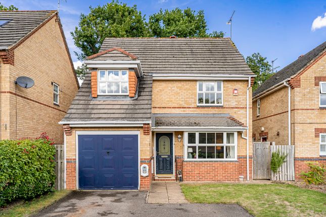 St Barts Close, St Albans, AL4 4 bed detached house for sale