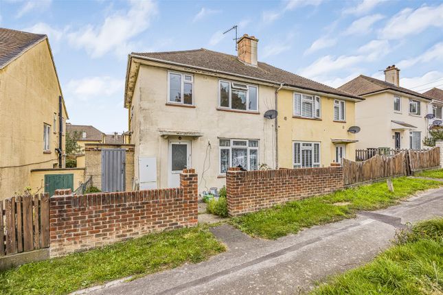 Blakemere Crescent, Portsmouth PO6 3 bed semi