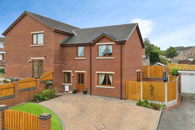 Castlesteads Drive, Carlisle CA2 3 bed semi