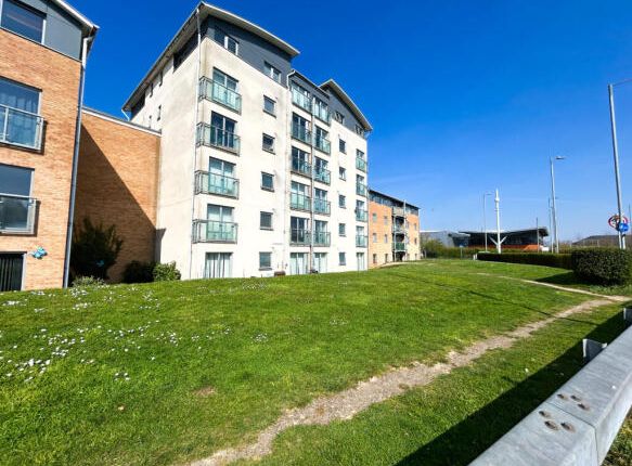 2 bed flat