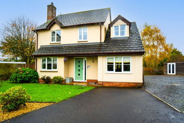 Millstream Gardens, Tiverton EX16 4 bed detached house for sale