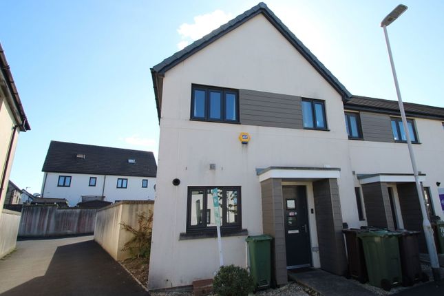 3 bedroom end of terrace house for sale